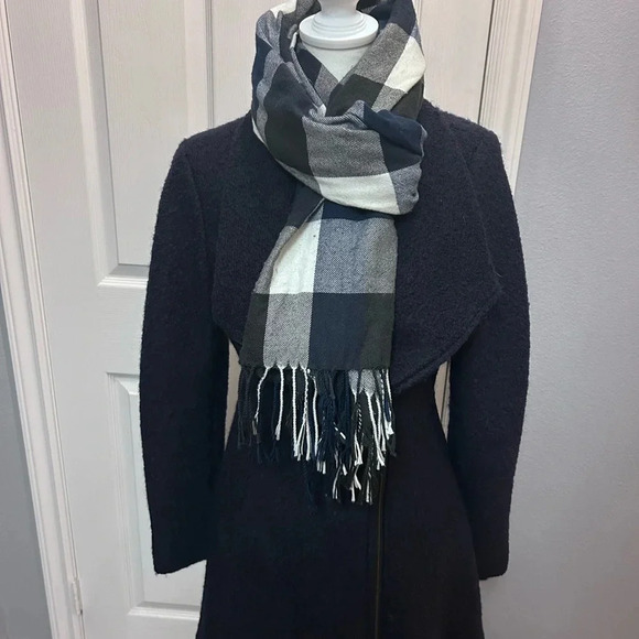 💙”Guess” Women’s Dark Navy Blue Wool Blend Zip Front Coat w/ Pockets Size S💙 - Picture 3 of 15